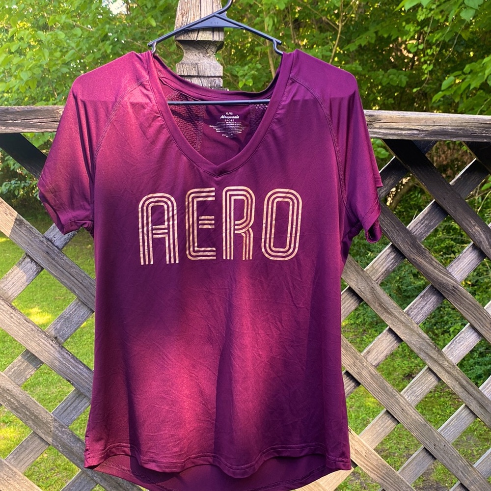 Never worn Aeropostale Athletic Shirt Size XL